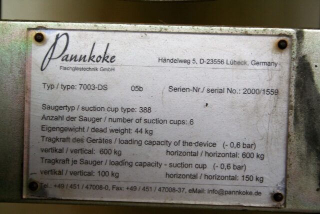 Example of a type plate for a vacuum lifter made by Pannkoke.