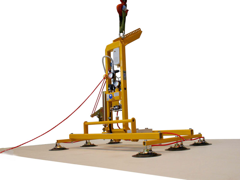 The 7005-SO96/E vacuum lifter was developed for replacing van windscreens and for the windscreens on similar vehicles featuring a very oblique installation angle.