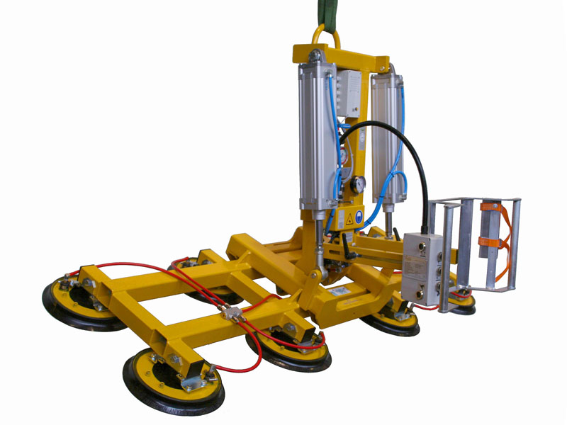Vacuum lifter 7025-C-1000-07/E is the vacuum lifter for removing long, narrow laminated safety glass (LSG) panes from the LSG cutting machine.