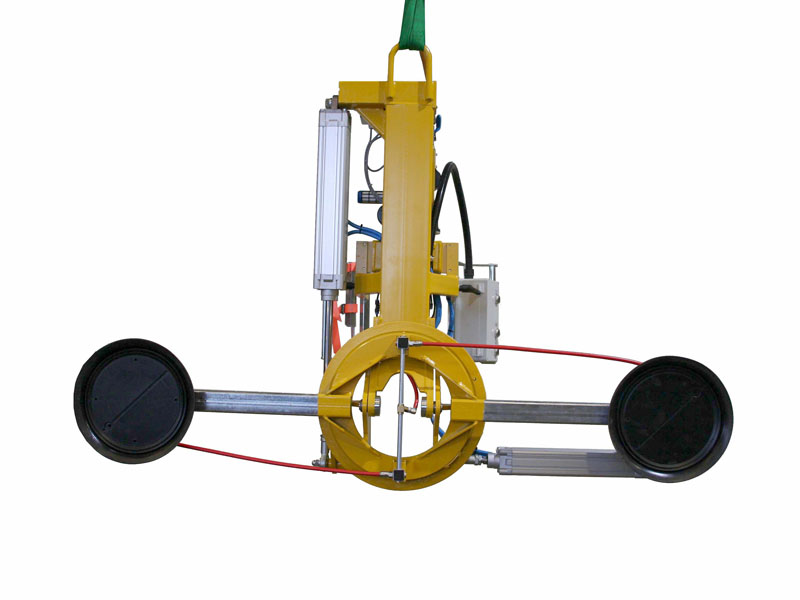 The 7025-MDmS4-2/E vacuum lifter is intended to assist with the production windows and doors. The spacing of its suction cups is variable.